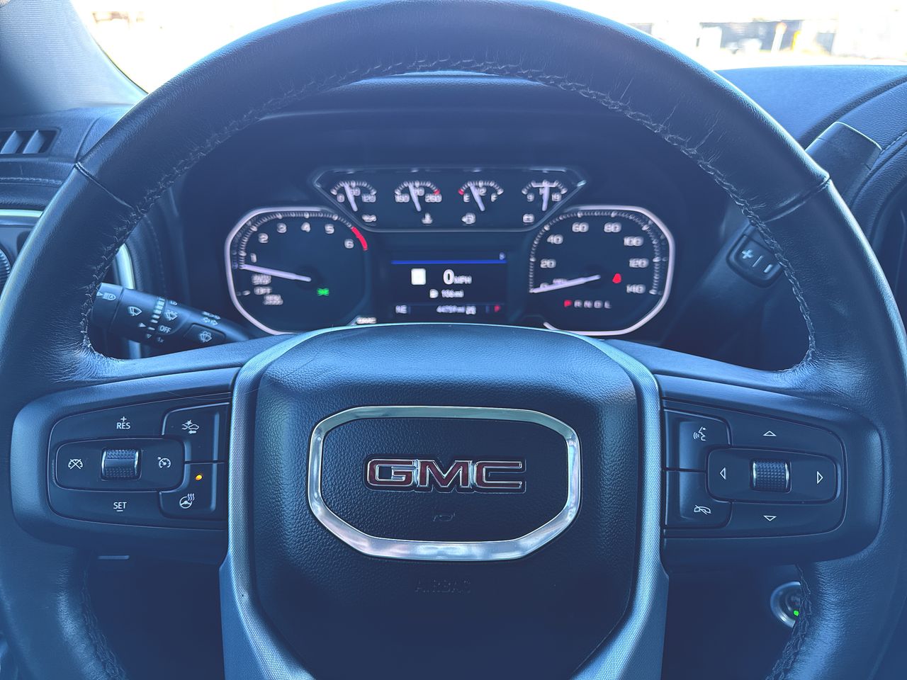 2020 Gmc Sierra SLT photo 3