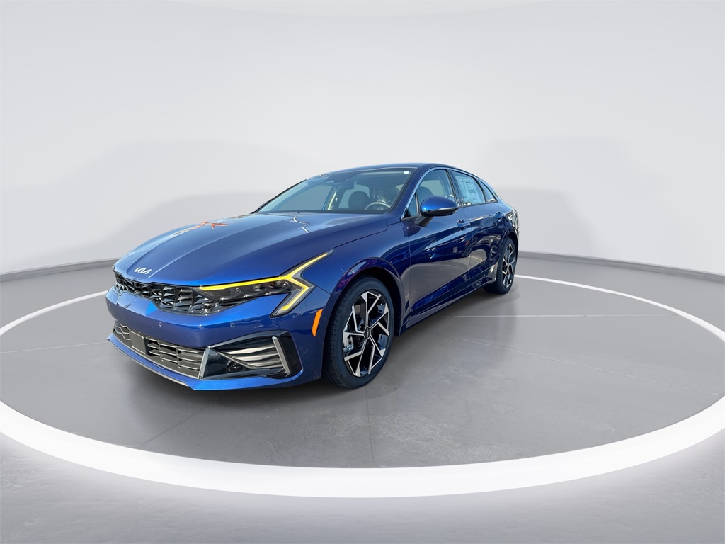 2026 Kia K5 EX photo 4