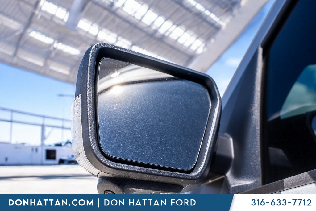 2025 Ford F-150 XLT photo 32