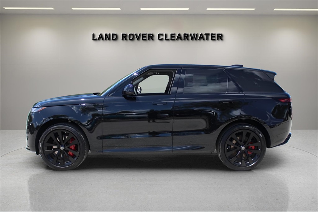 2025 Land Rover Range Rover Sport SE photo 2