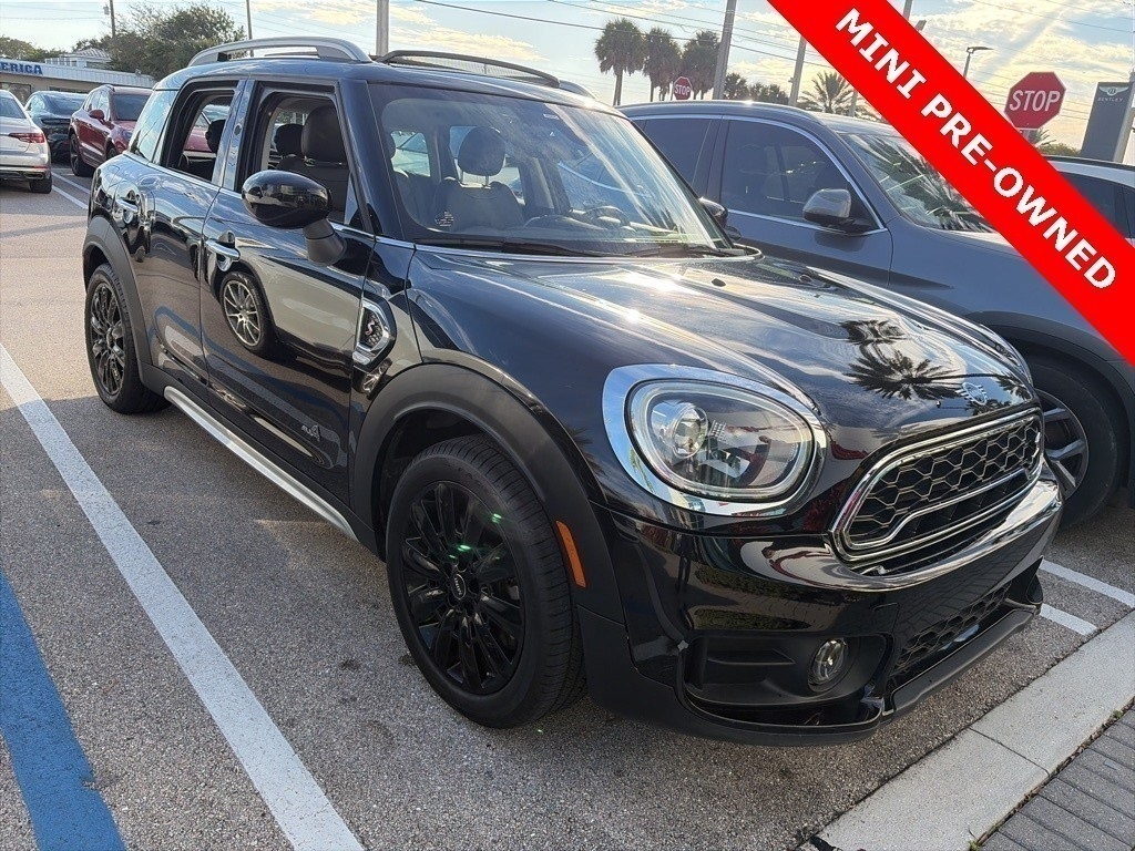 2020 MINI Countryman S's photo