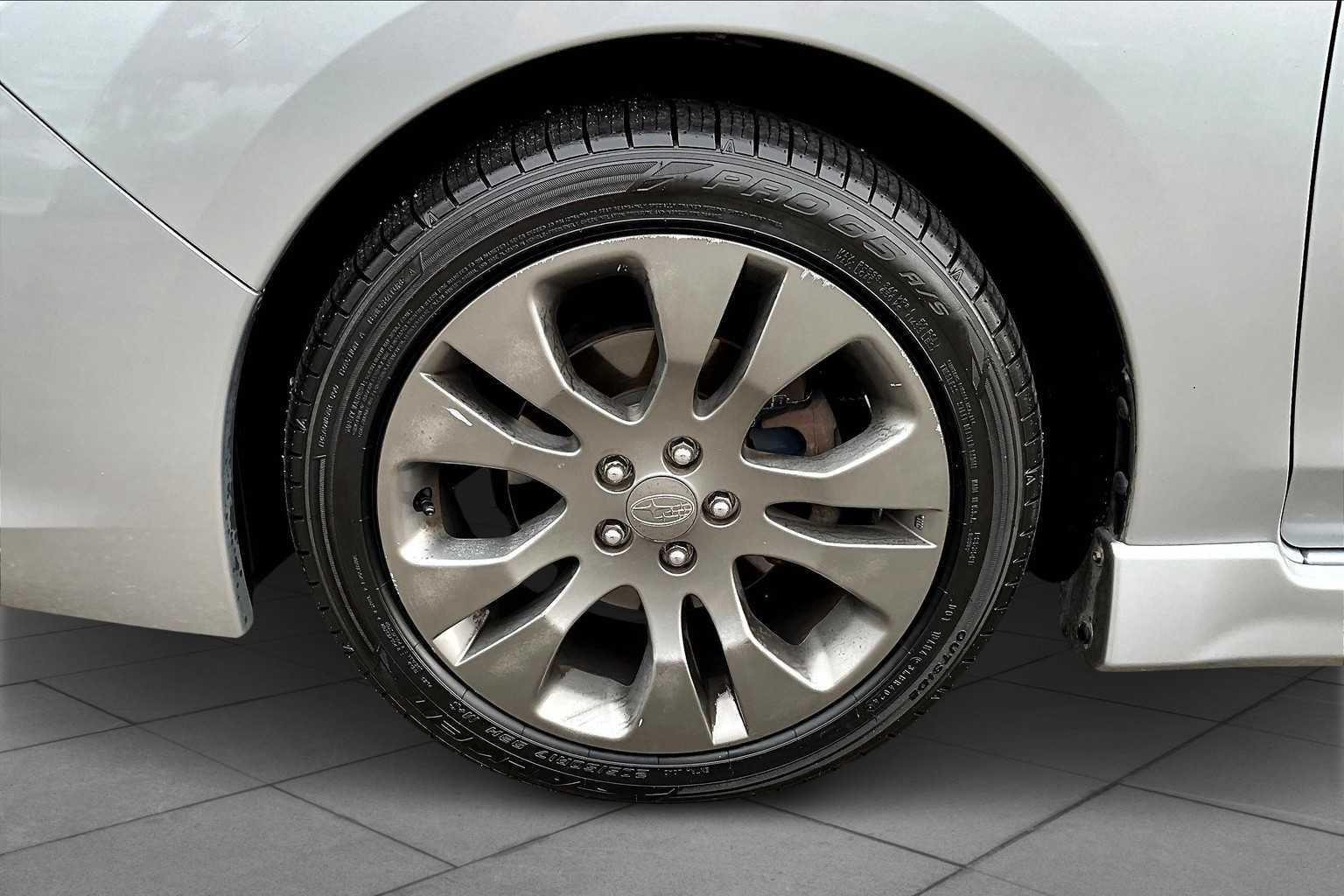 2012 Subaru Impreza 2.0i Sport Premium photo 10