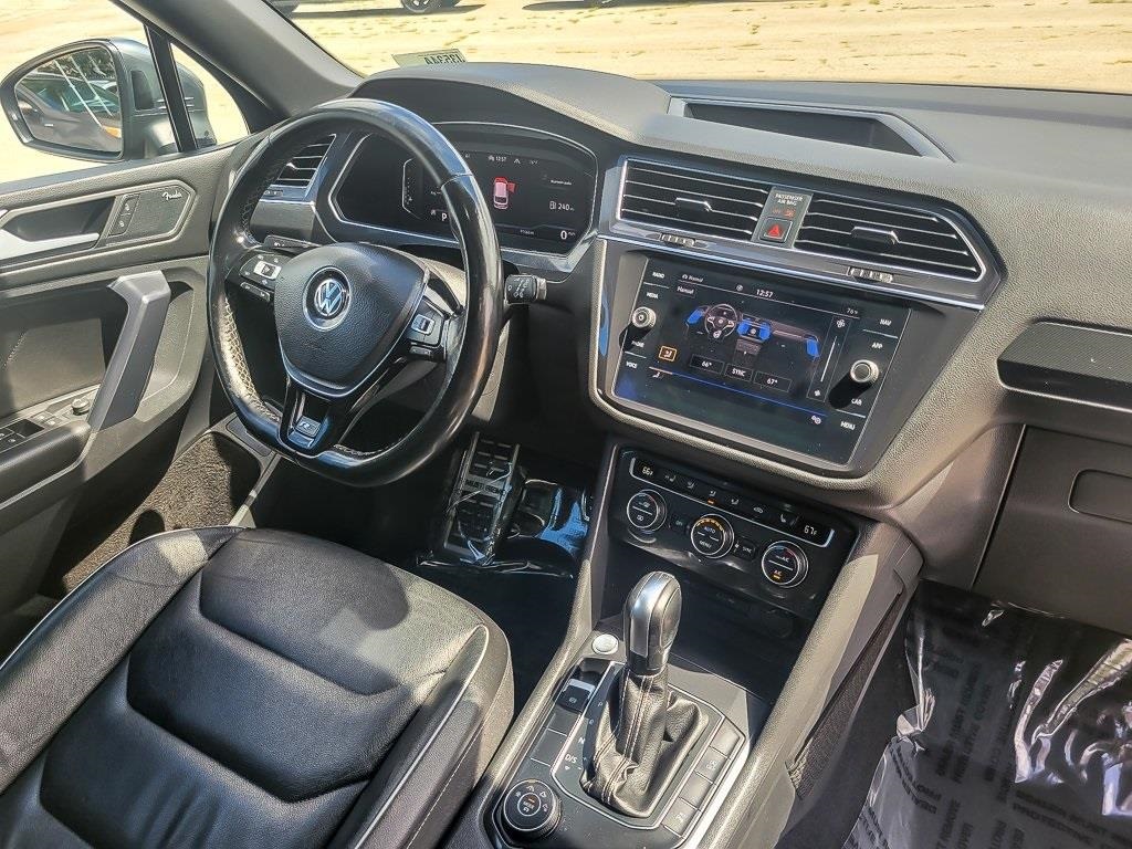 2021 Volkswagen Tiguan SEL Premium R-Line photo 16