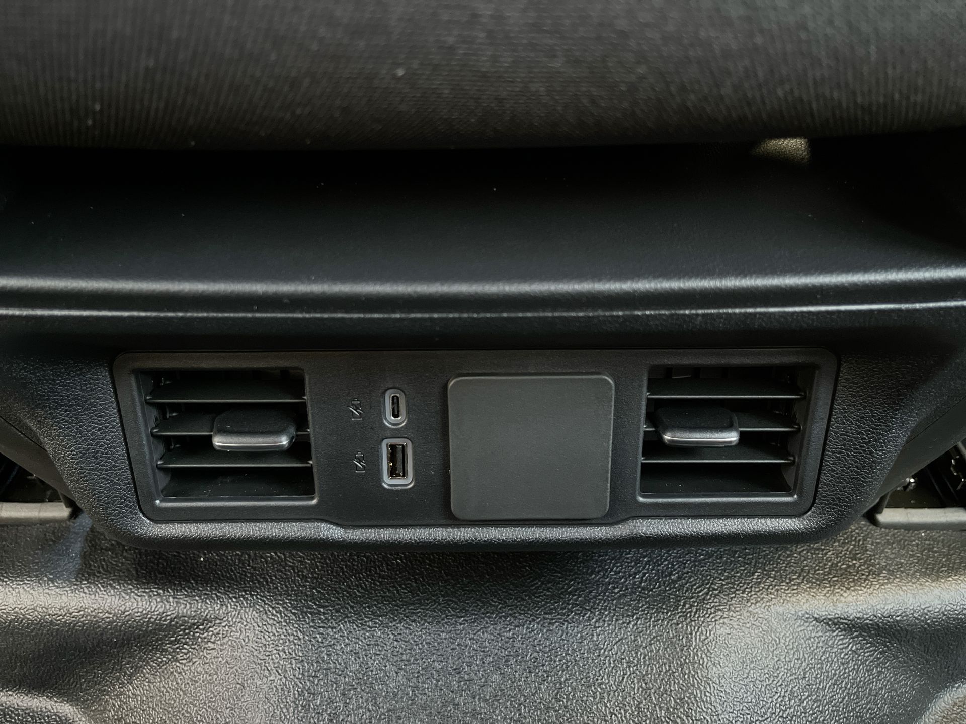 2026 Chevrolet Silverado 1500 photo 21