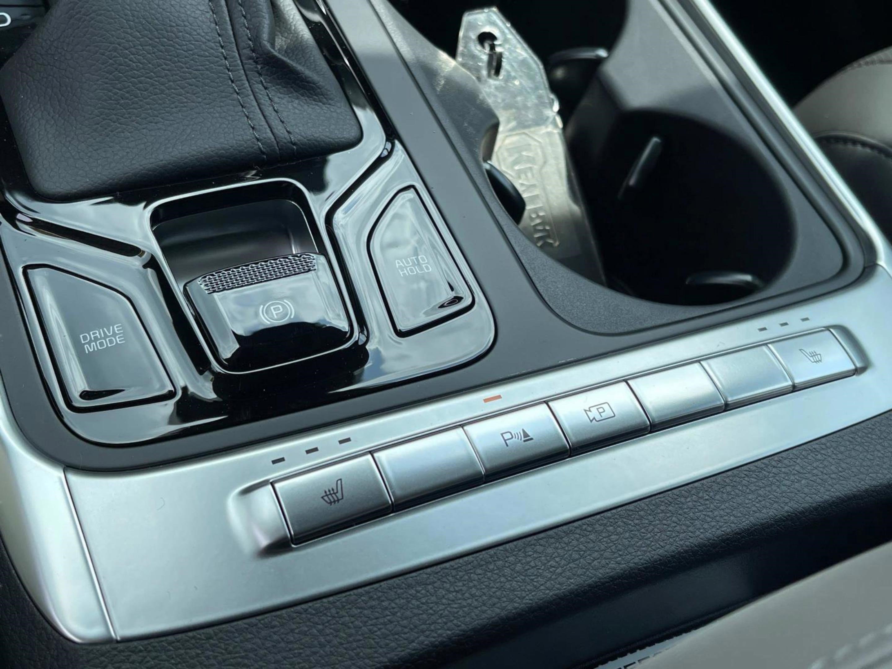 2026 Kia Carnival EX photo 31
