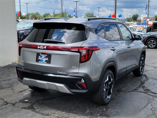 2026 Kia Seltos S photo 3