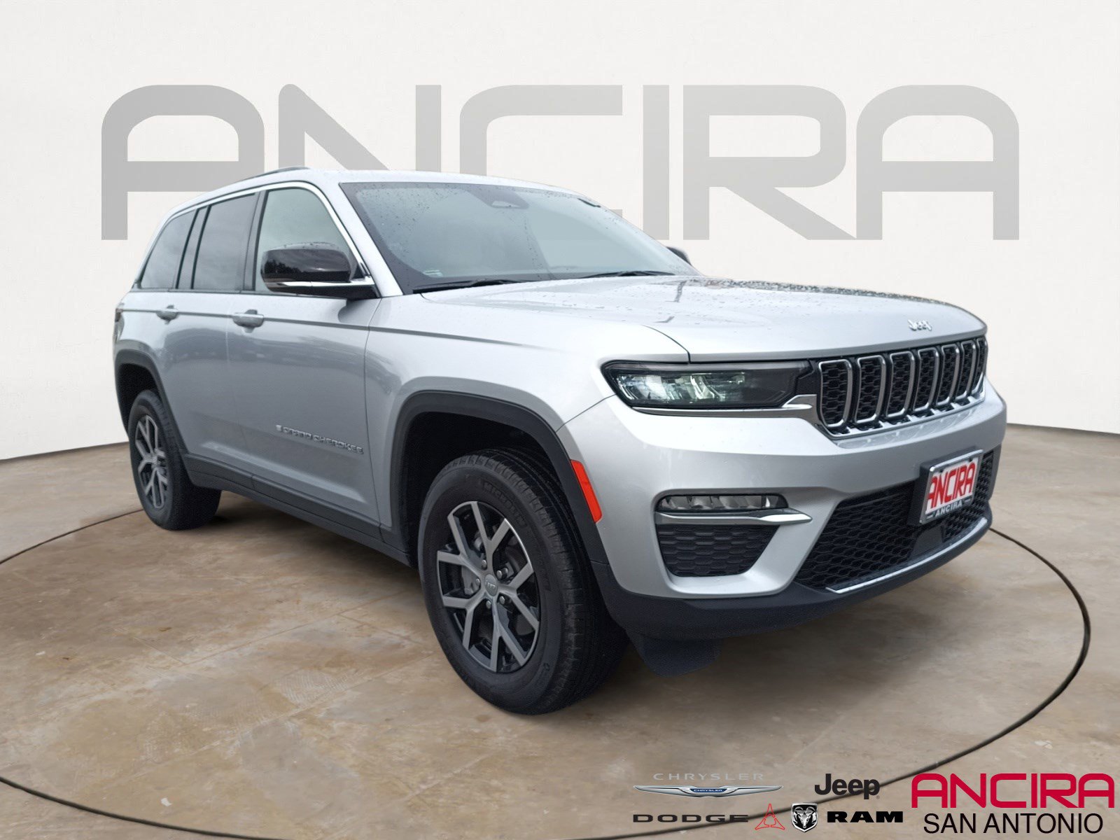 2024 Jeep Grand Cherokee Limited's photo