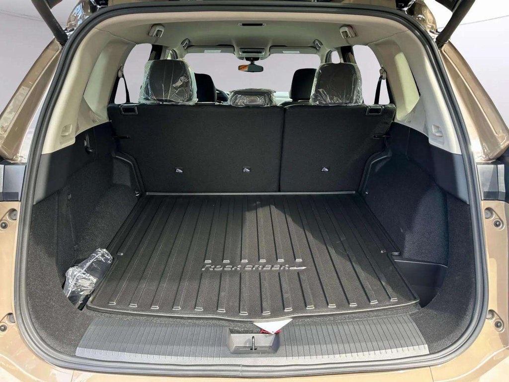 2026 Nissan Rogue SV photo 15