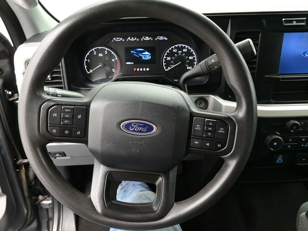 2024 Ford F-250 photo 13