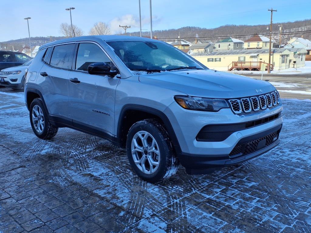 2025 Jeep Compass Sport photo 4