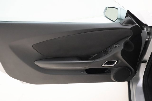 2015 Chevrolet Camaro 1LT photo 7