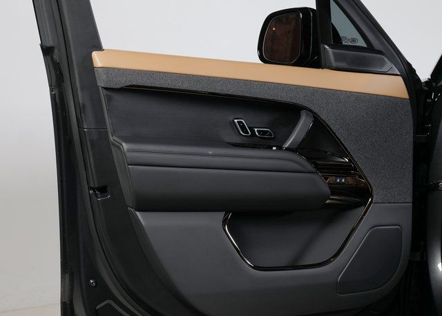 2025 Land Rover Range Rover Sport Autobiography photo 22