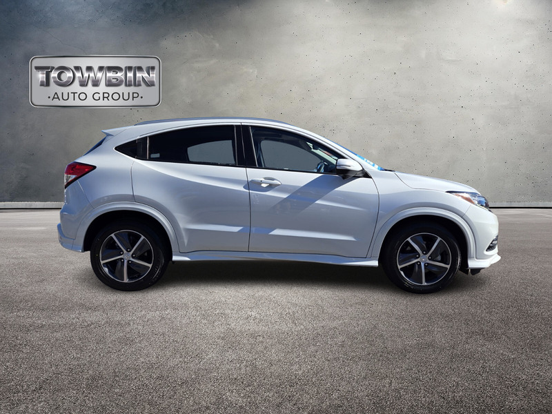 2019 Honda HR-V Touring photo 3