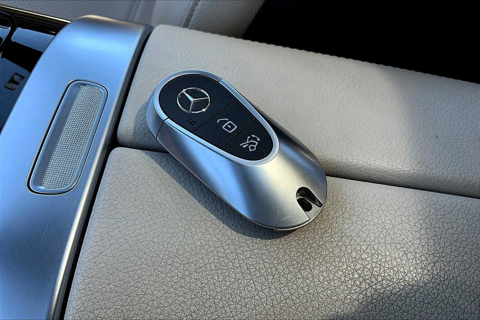 2024 Mercedes Benz GLC 300 4MATIC photo 13