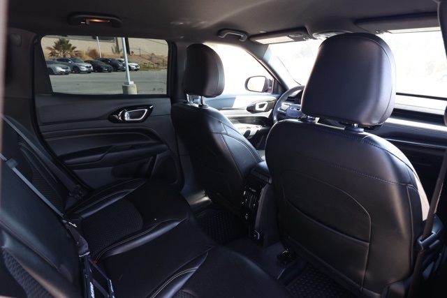 2023 Jeep Compass Altitude photo 16