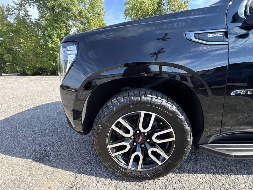 2021 Gmc Yukon AT4 photo 10