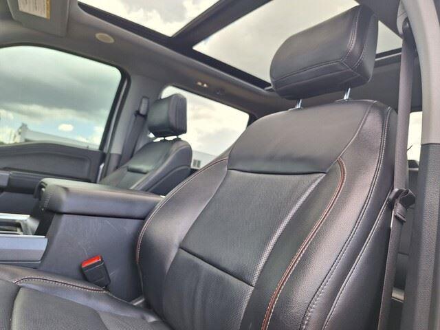 2023 Ford F-250 Lariat photo 11