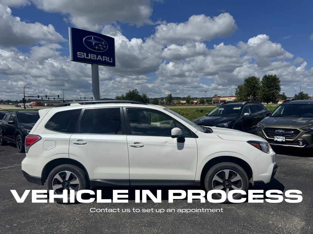 Used 2018 Subaru Forester Premium with VIN JF2SJAEC1JH581737 for sale in Rochester, Minnesota