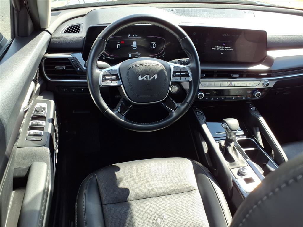 2023 Kia Telluride S photo 3