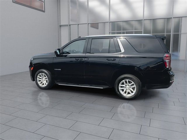 2023 Chevrolet Tahoe LT photo 2