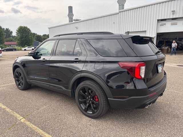 Used 2021 Ford Explorer ST with VIN 1FM5K8GCXMGB31038 for sale in Rochester, Minnesota