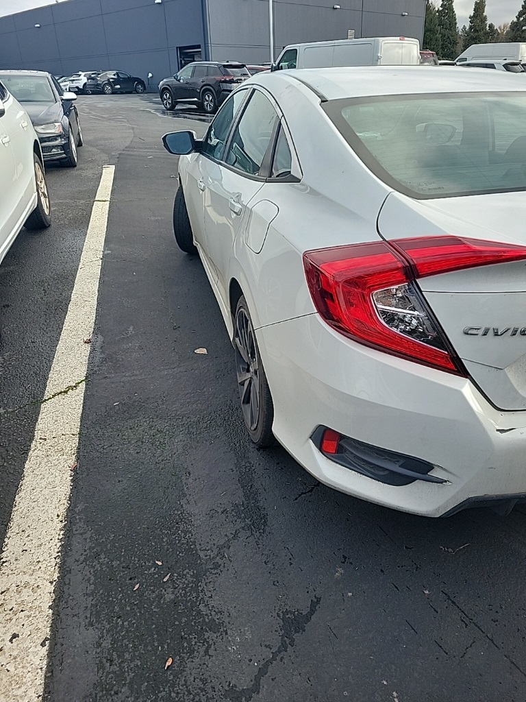 2021 Honda Civic Sport photo 2