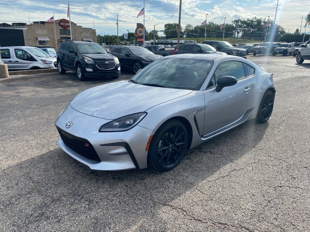 2023 Toyota GR86 Premium photo 3