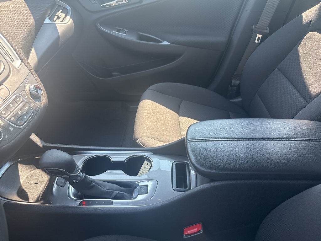2024 Chevrolet Malibu 1LT photo 22
