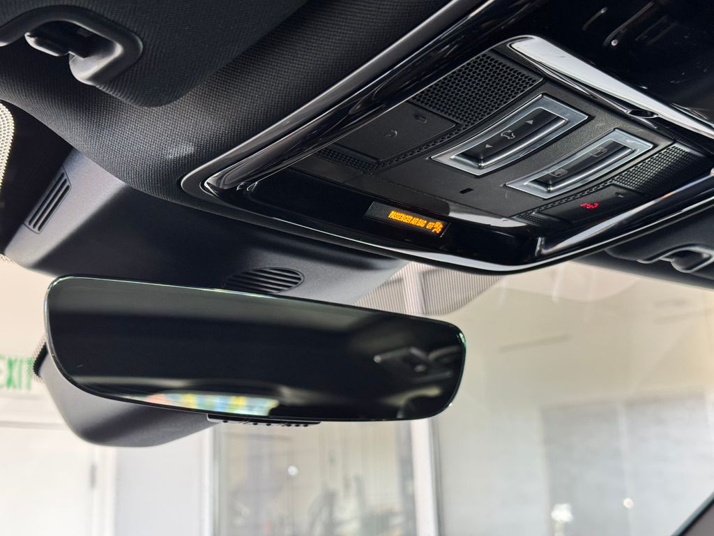 2021 Land Rover Range Rover Sport HSE Silver Edition photo 16
