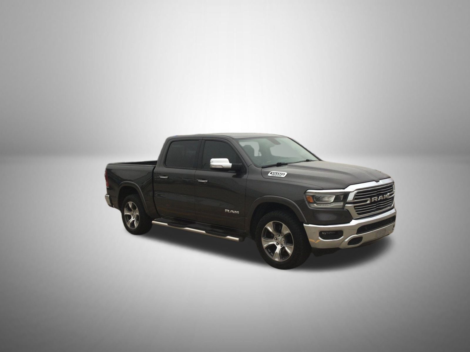 2019 Ram 1500 Laramie photo 2