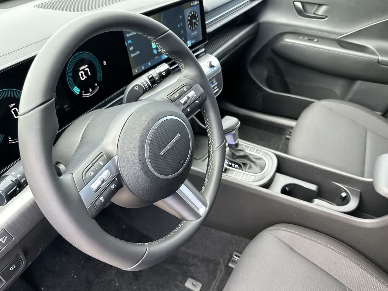 2026 Hyundai Kona SEL photo 13