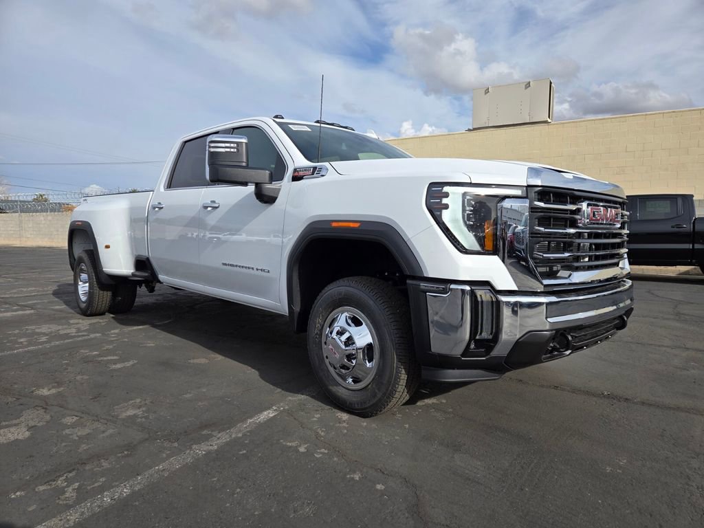 2026 GMC Sierra 3500HD SLT's photo