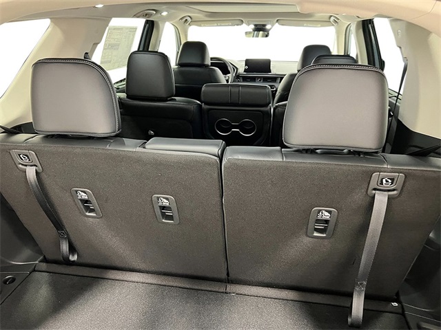 2025 Honda Pilot Touring photo 32