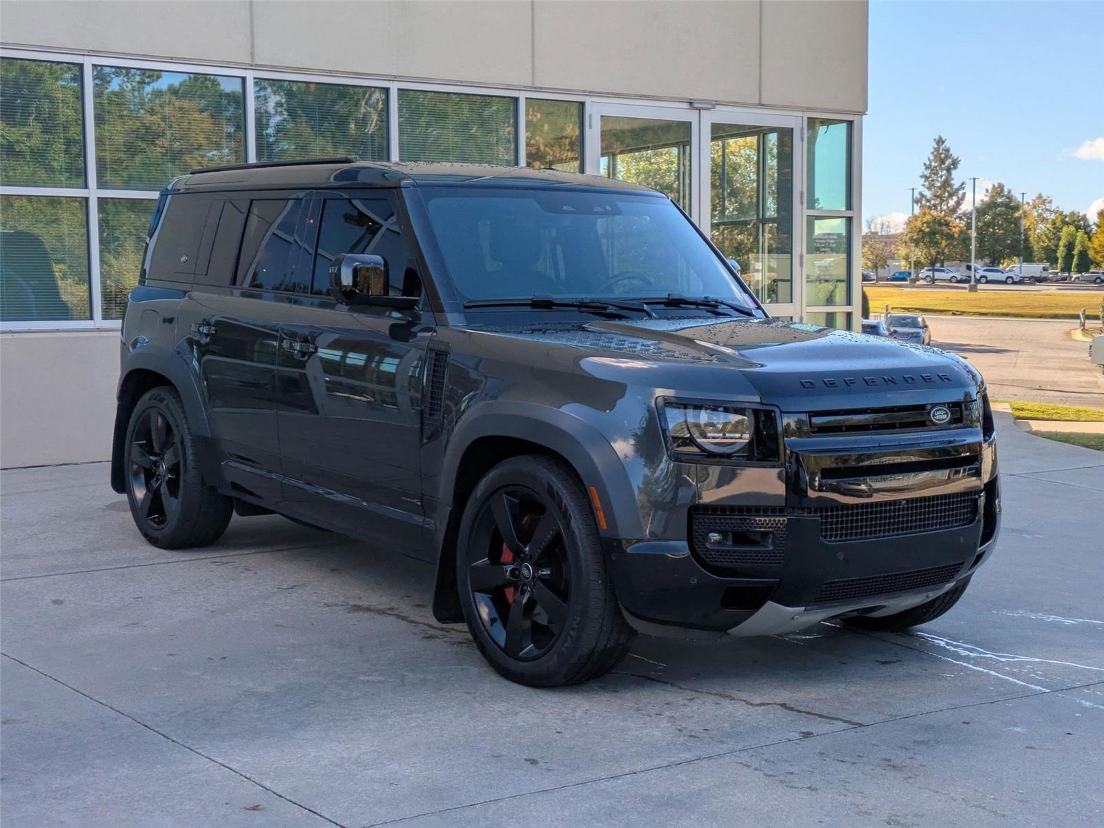 2023 Land Rover Defender X photo 3