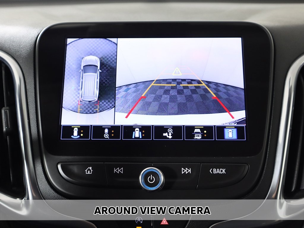 2022 Chevrolet Equinox LT photo 4