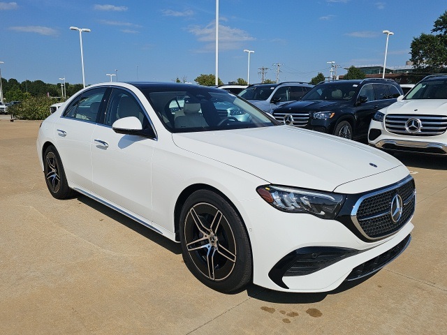 2025 Mercedes Benz E 350 4MATIC photo 2