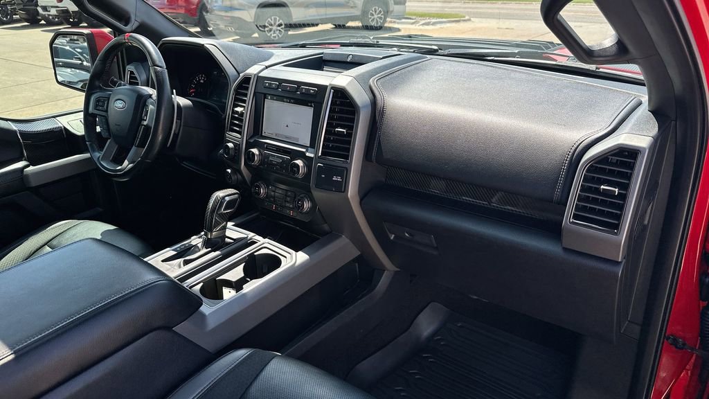 2019 Ford F-150 Raptor photo 29