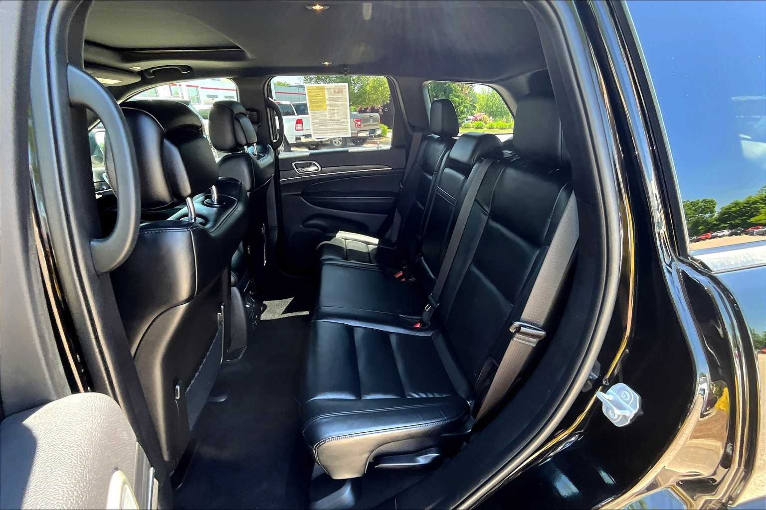 2021 Jeep Grand Cherokee Limited photo 15
