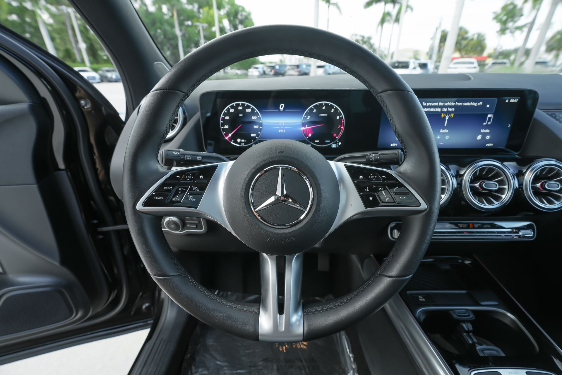 2025 Mercedes Benz GLA 250 4MATIC photo 24