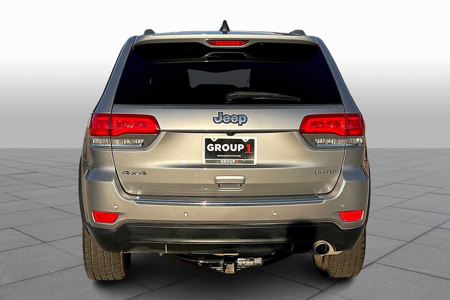 2019 Jeep Grand Cherokee Limited photo 4