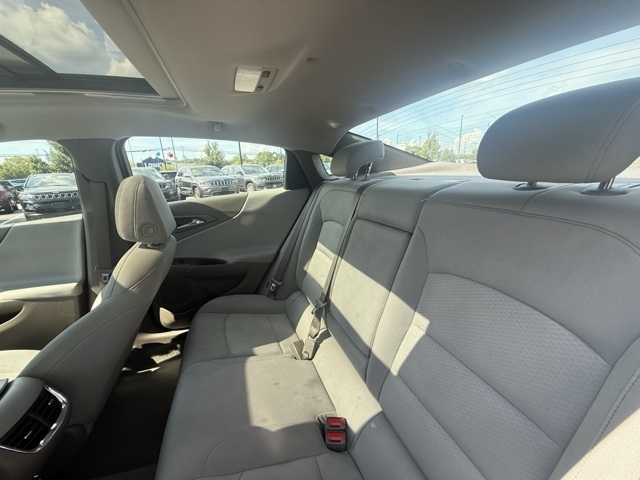 2022 Chevrolet Malibu 1LT photo 23