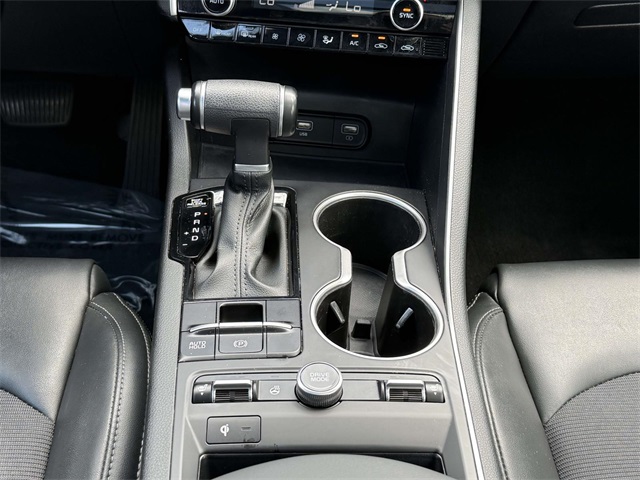 2023 Kia K5 GT-Line photo 21