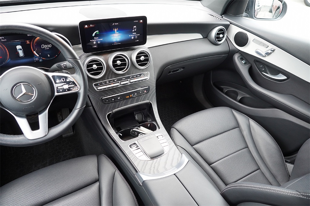 2022 Mercedes Benz GLC 300 photo 15