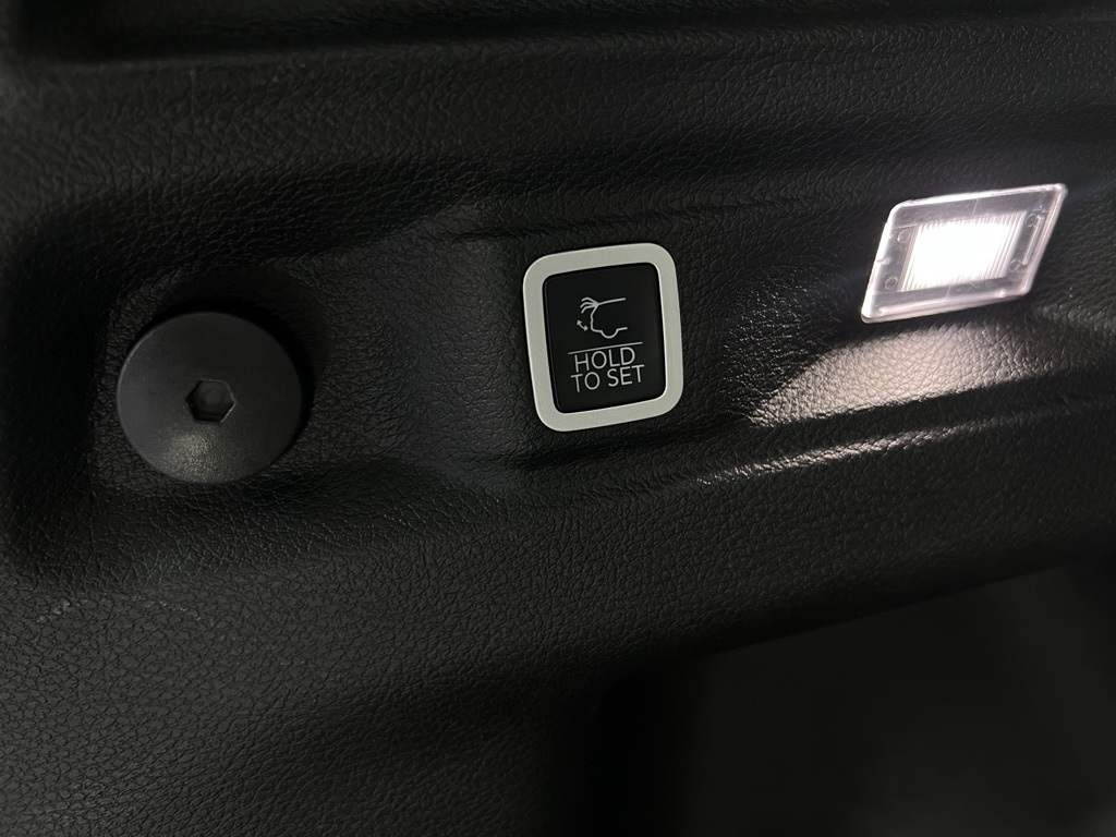 2024 Jeep Grand Cherokee Altitude photo 21
