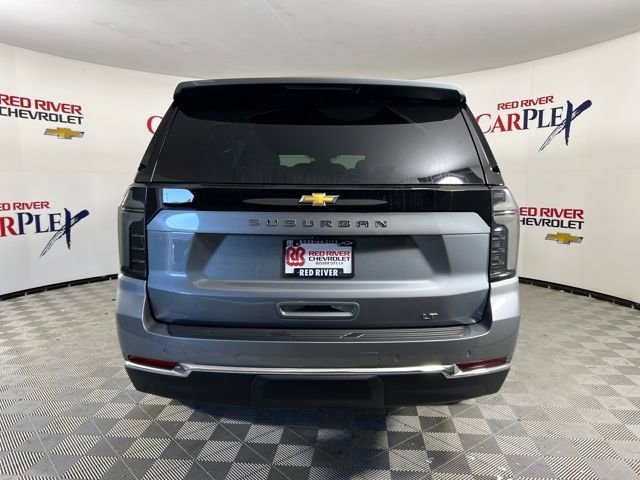 2026 Chevrolet Suburban LT photo 5