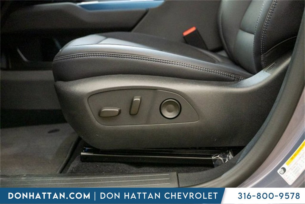 2025 Chevrolet Equinox EV 1LT photo 22