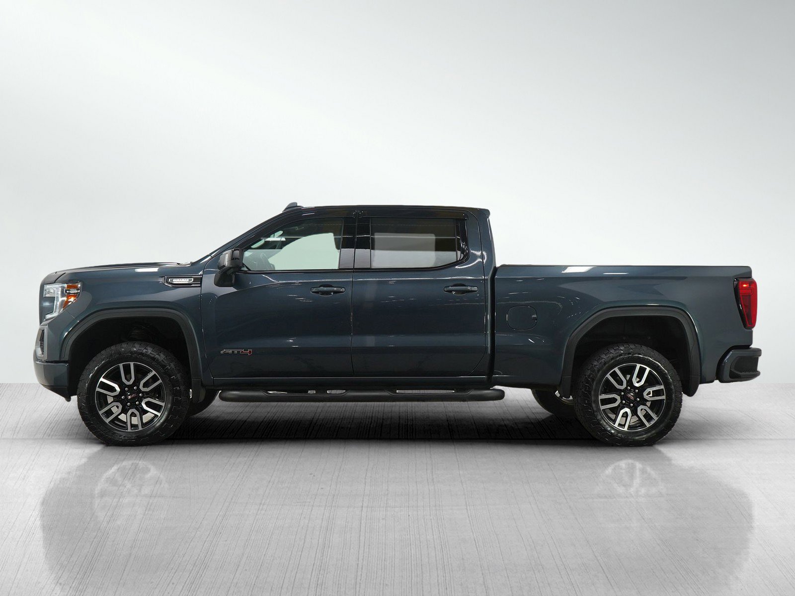 Used 2020 GMC Sierra 1500 AT4 with VIN 1GTU9EET0LZ264701 for sale in Roseville, Minnesota