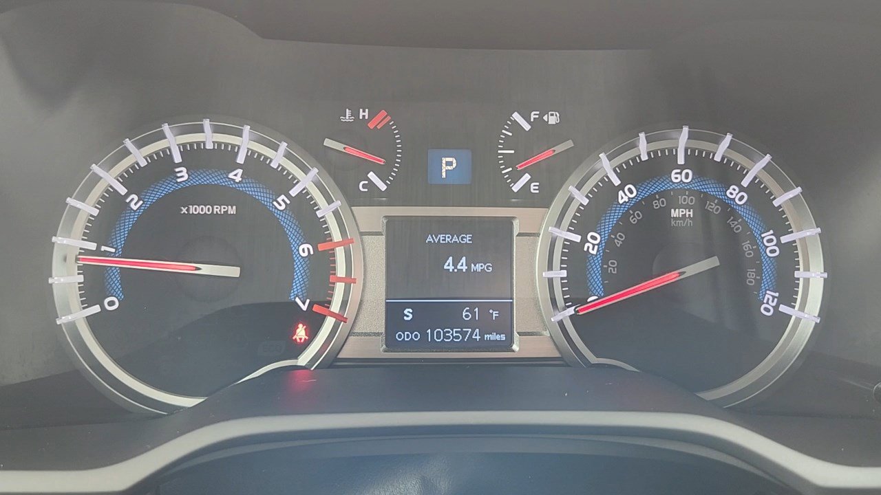 2018 Toyota 4Runner SR5 Premium photo 8
