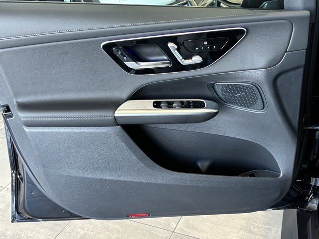 2026 Mercedes Benz GLC 350e 4MATIC photo 12