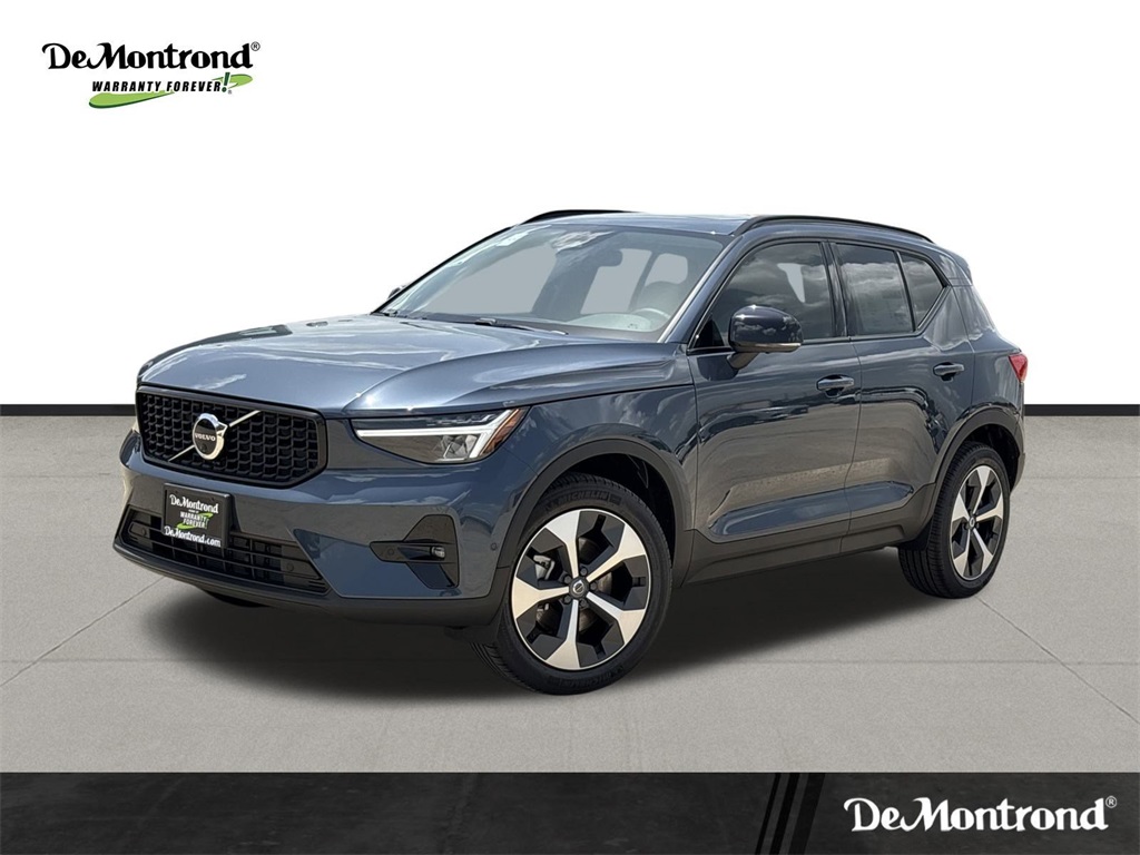 2026 Volvo XC40